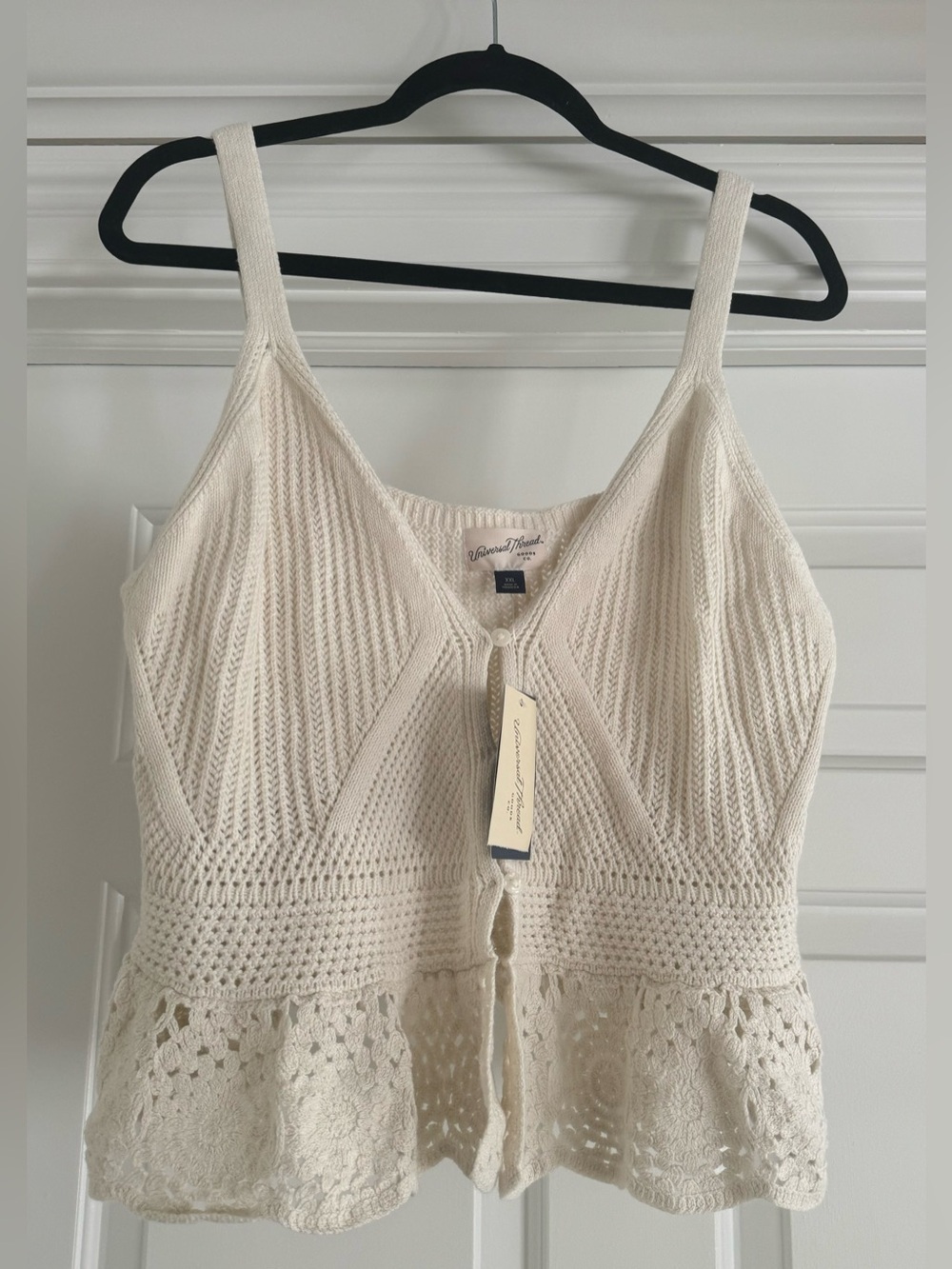 Universal Thread Cream Crochet Button-Front Knit Tank